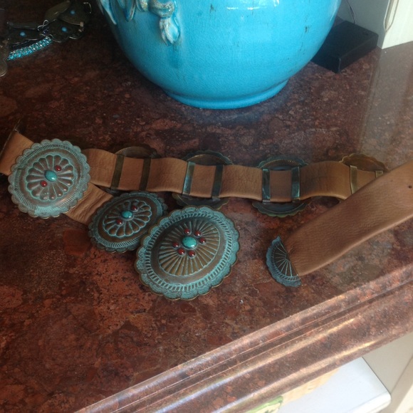 NWT patina jeweled concho belt - Picture 2 of 6